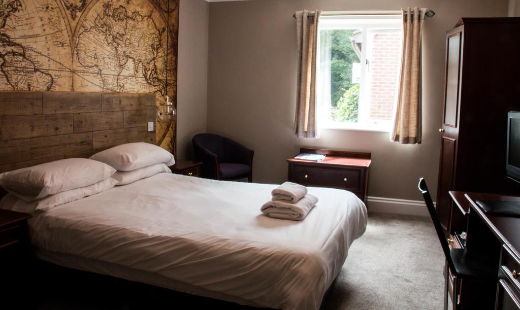 The Jacobean Hotel Coventry Kültér fotó